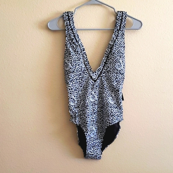 Frederick's Capri Plunge Neckline One Piece Swim Suit - Picture 7 of 7